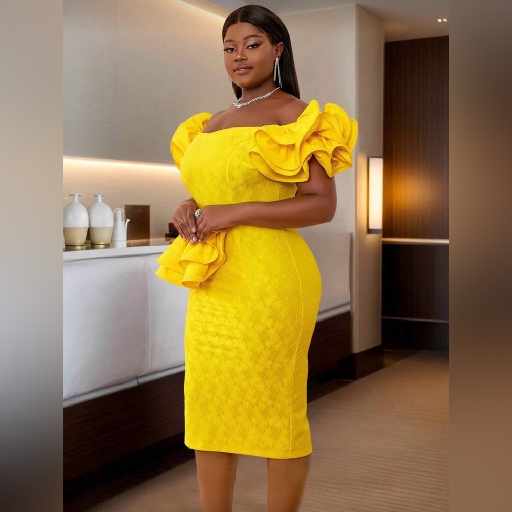 Elegant Yellow Off-Shoulder Dress - Picture 2 of 6